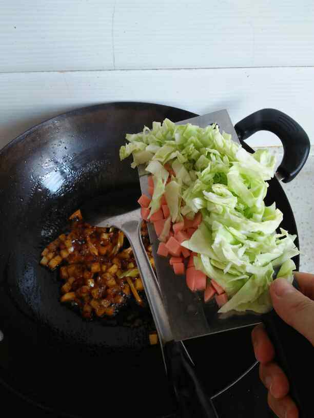 菠菜剪刀汤面步骤6