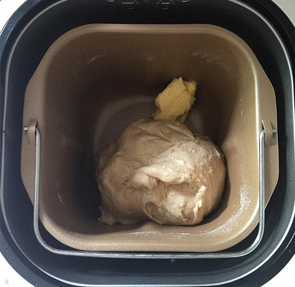 蔓越莓软欧包步骤5