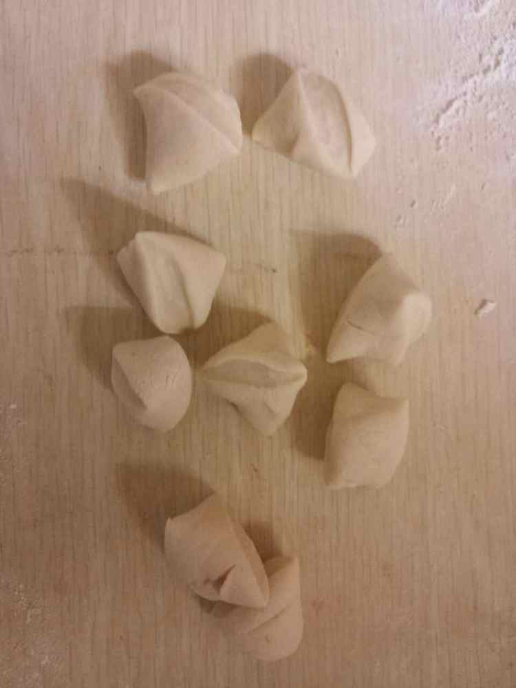 韭菜水饺步骤11