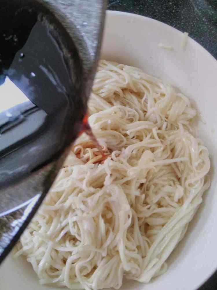 四季豆拌面步骤13