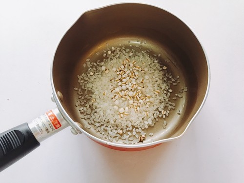 土茯苓薏仁粥步骤6