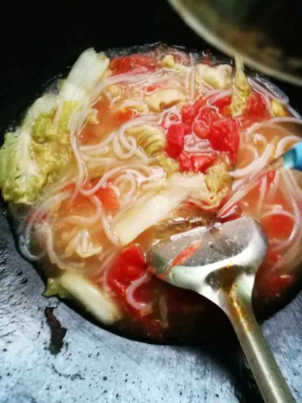 西红柿桂林米粉汤步骤6