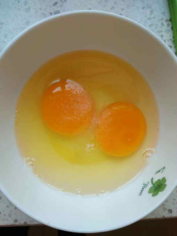 西红柿鸡蛋菠菜面条步骤4