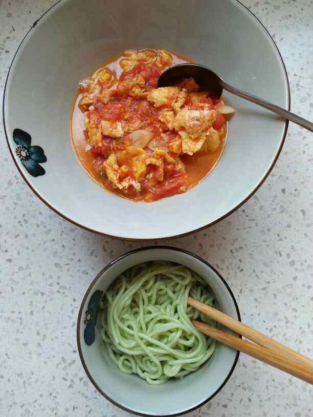 西红柿鸡蛋菠菜面条步骤14
