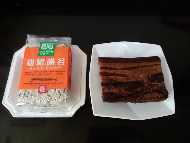腊肉八宝杂粮饭步骤1