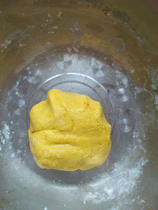 南瓜豆沙拉丝饼步骤4