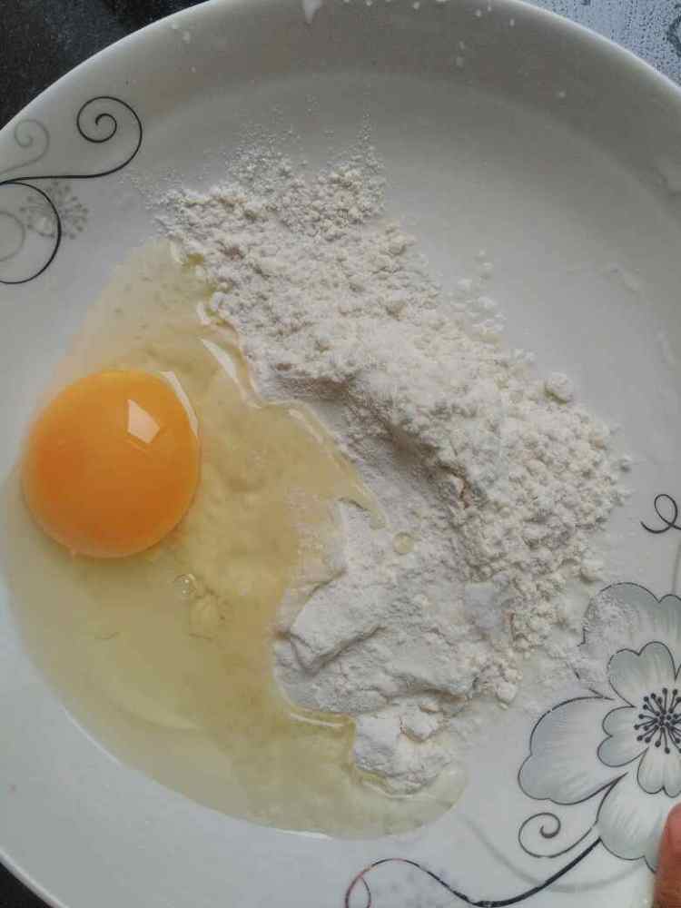 油炸金针菇步骤7