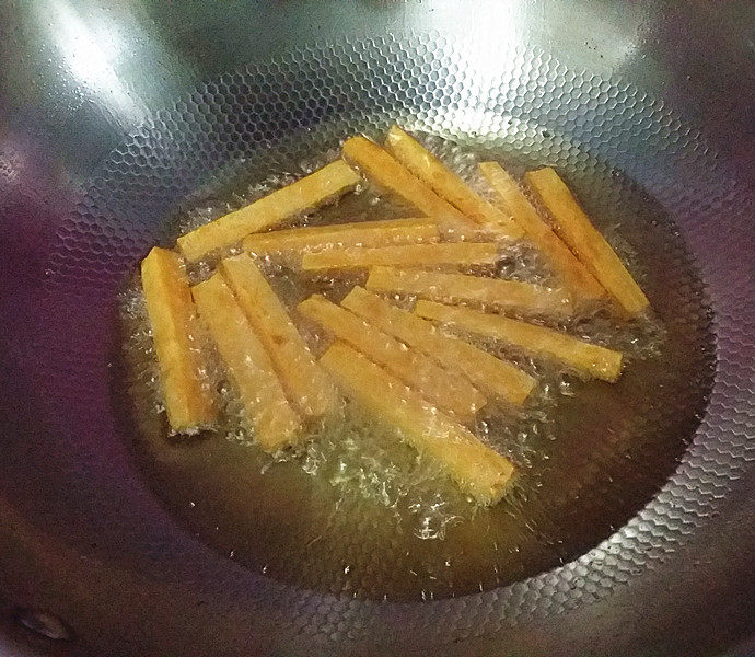蓝莓酱配红薯条步骤6