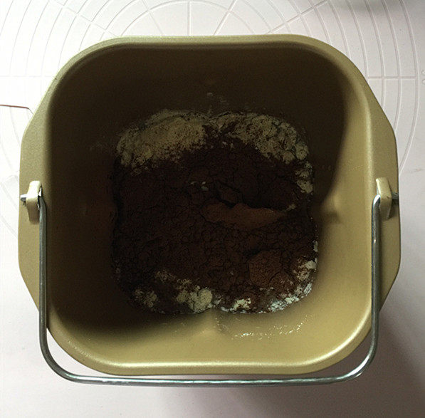 爆浆巧克力面包步骤2