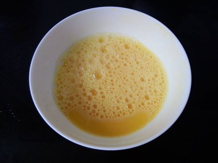 虾仁蒸鹅蛋步骤5