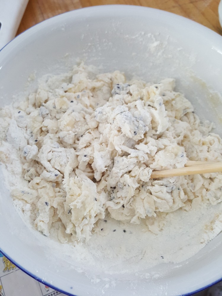 木糖醇小麻花步骤2