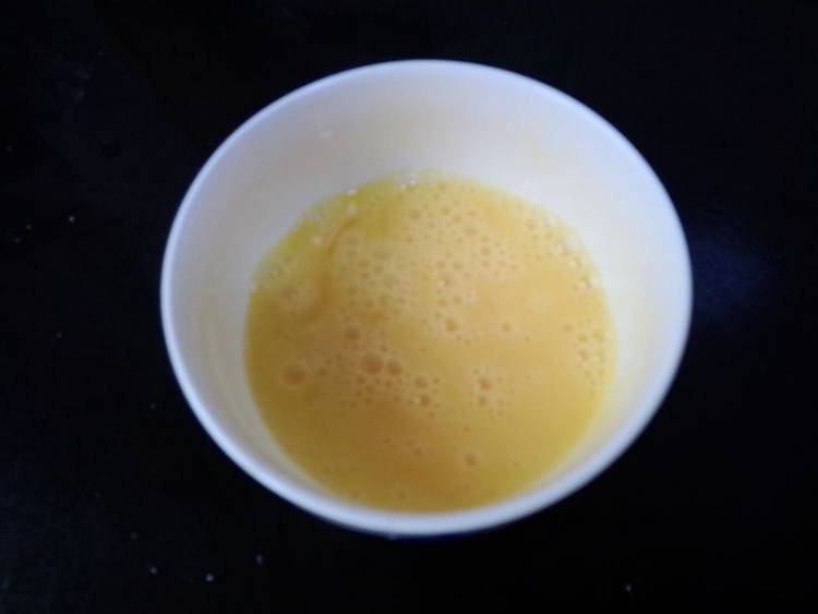 酥炸粽子步骤2