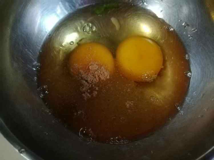 虾米芝麻米饼步骤3