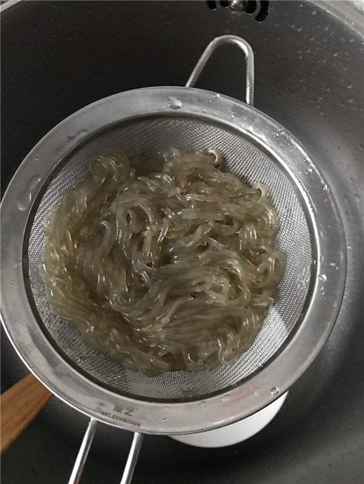 羊肉酸辣粉步骤5