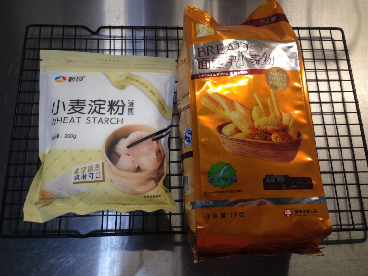 自制澄粉凉皮步骤1