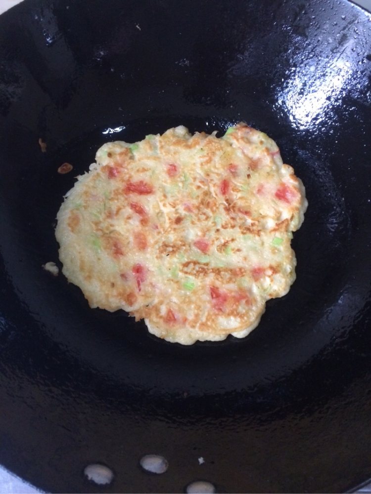 鸡蛋西红柿煎饼步骤7