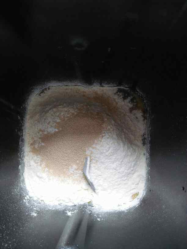 蔓越莓沙琪玛步骤1