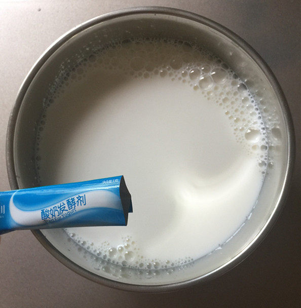 酸奶水果杯步骤3