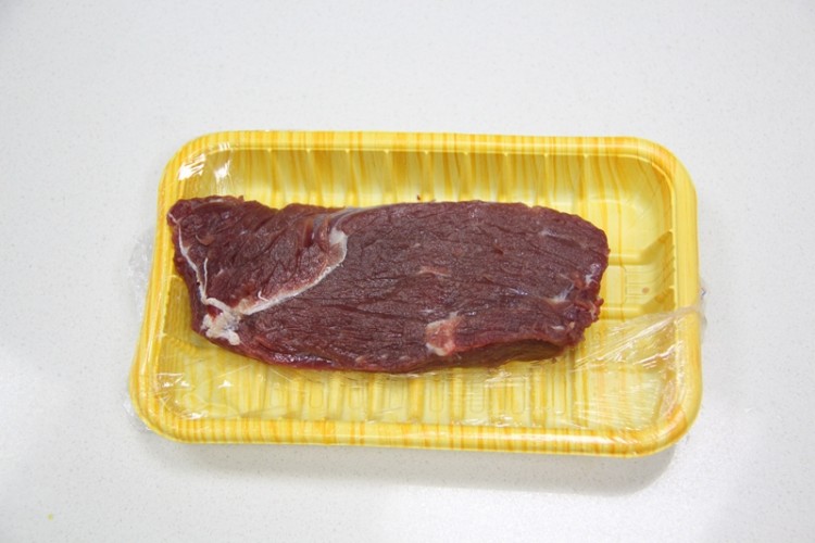 香辣牙签牛肉步骤1