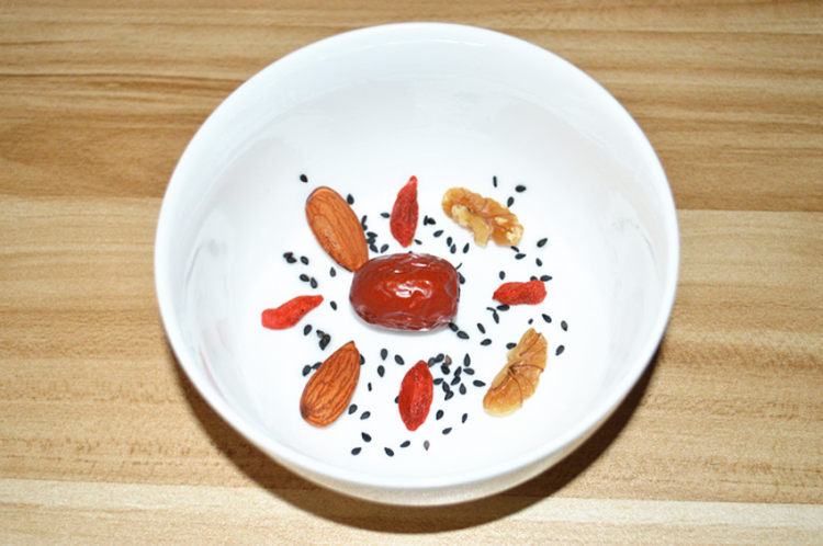 在家轻松做八宝饭步骤5