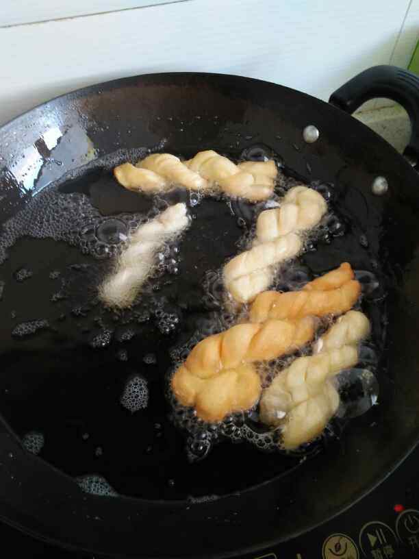 香酥小麻花步骤8