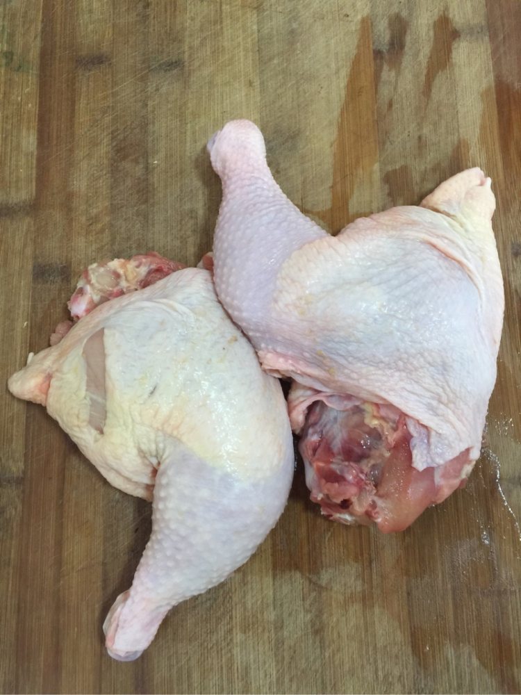蜜汁鸡肉串步骤1
