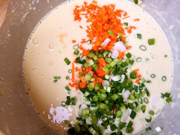 胡萝卜葱花饼步骤5