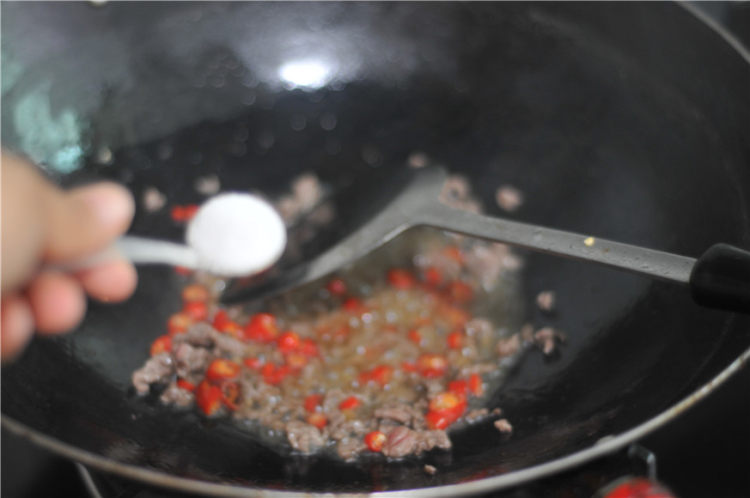 小尖角牛肉面步骤9