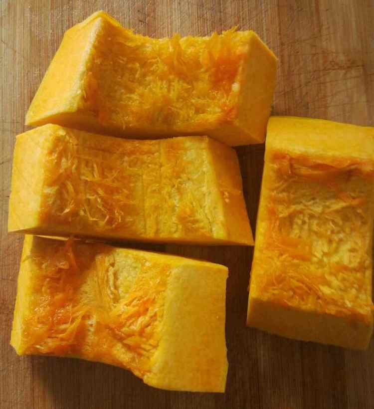 南瓜车轮饼步骤1