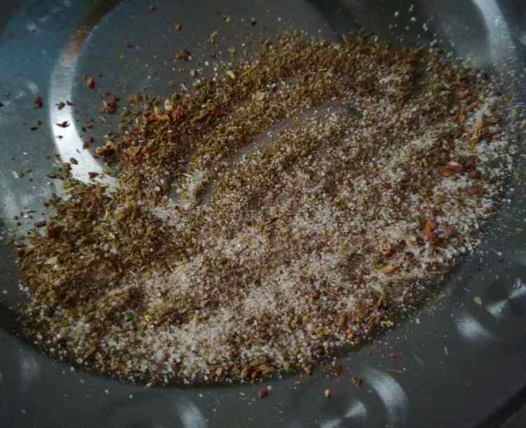 椒盐孜然土豆片步骤3
