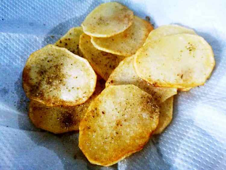 椒盐孜然土豆片步骤7