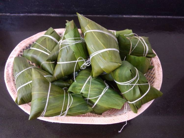 花生赤豆鲜肉粽步骤10