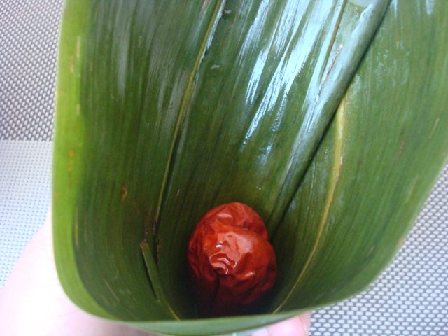豆沙红枣粽子步骤5