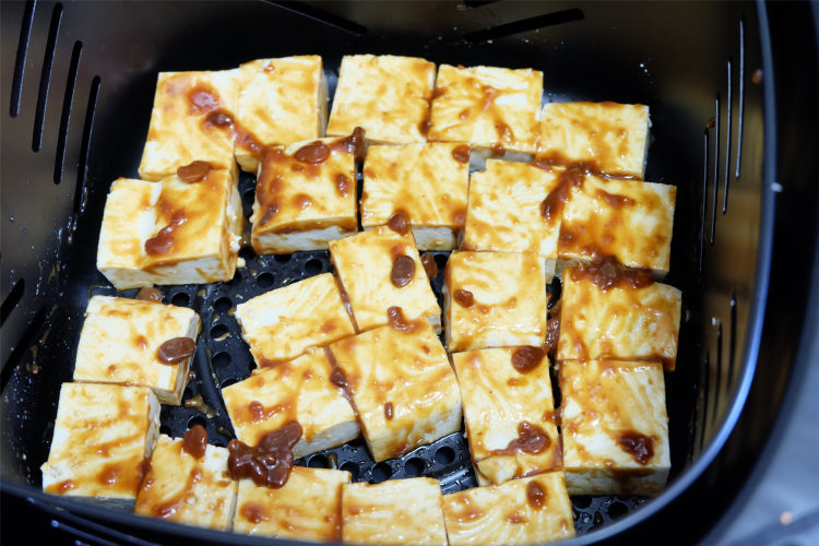 酱香炸豆腐步骤3