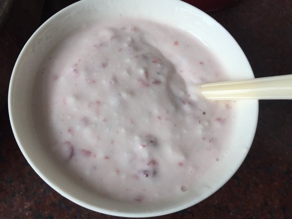 三色果味酸奶冰棒步骤3