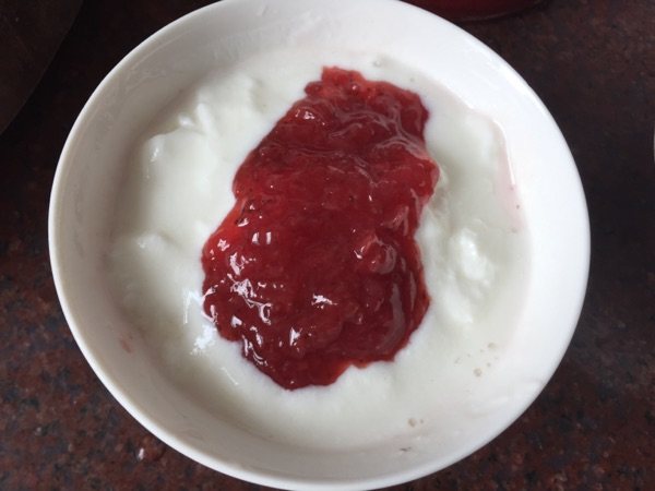 三色果味酸奶冰棒步骤2