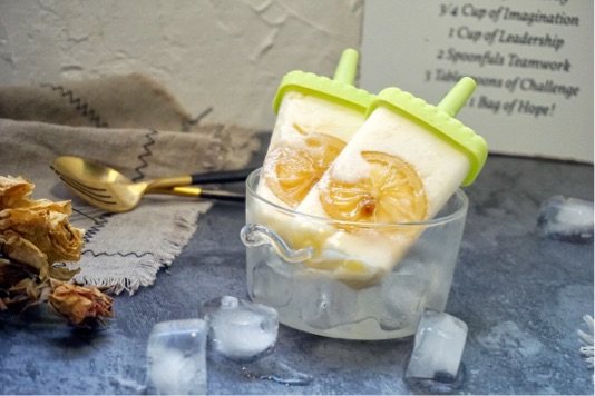 柠檬蜜凤梨果酱酸奶冰步骤14