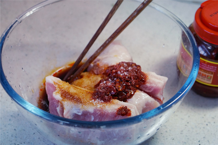 豆瓣酱烤肉步骤3