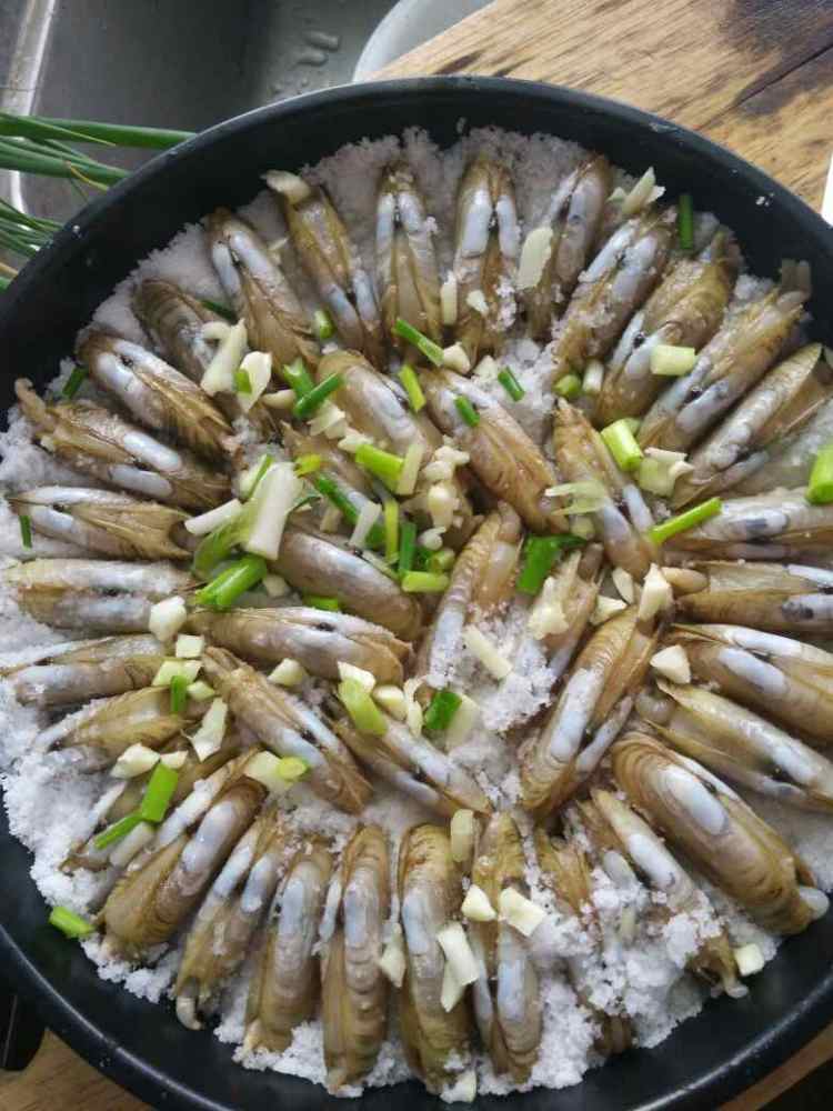 盐焗蛏步骤4