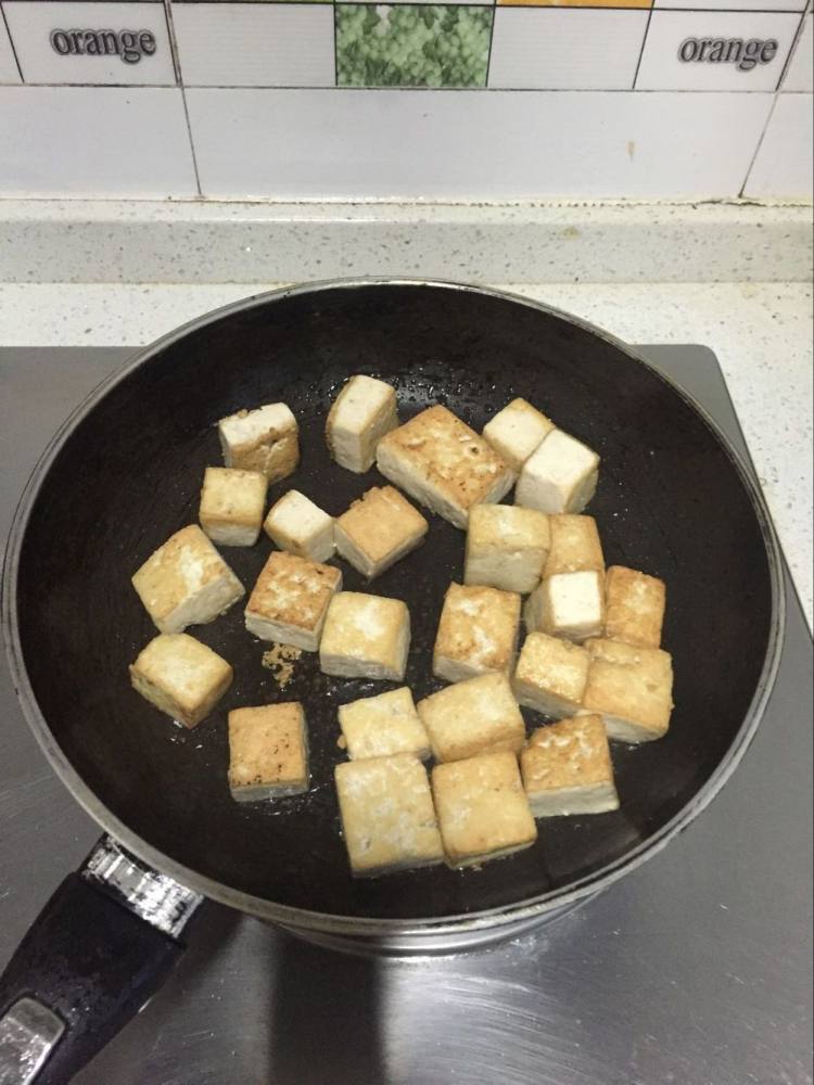 淡酱虾仁豆腐花菇#新步骤3
