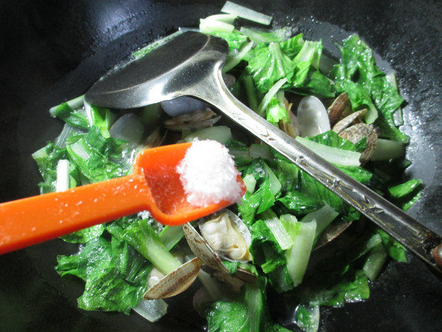 小白菜花蛤汤步骤8