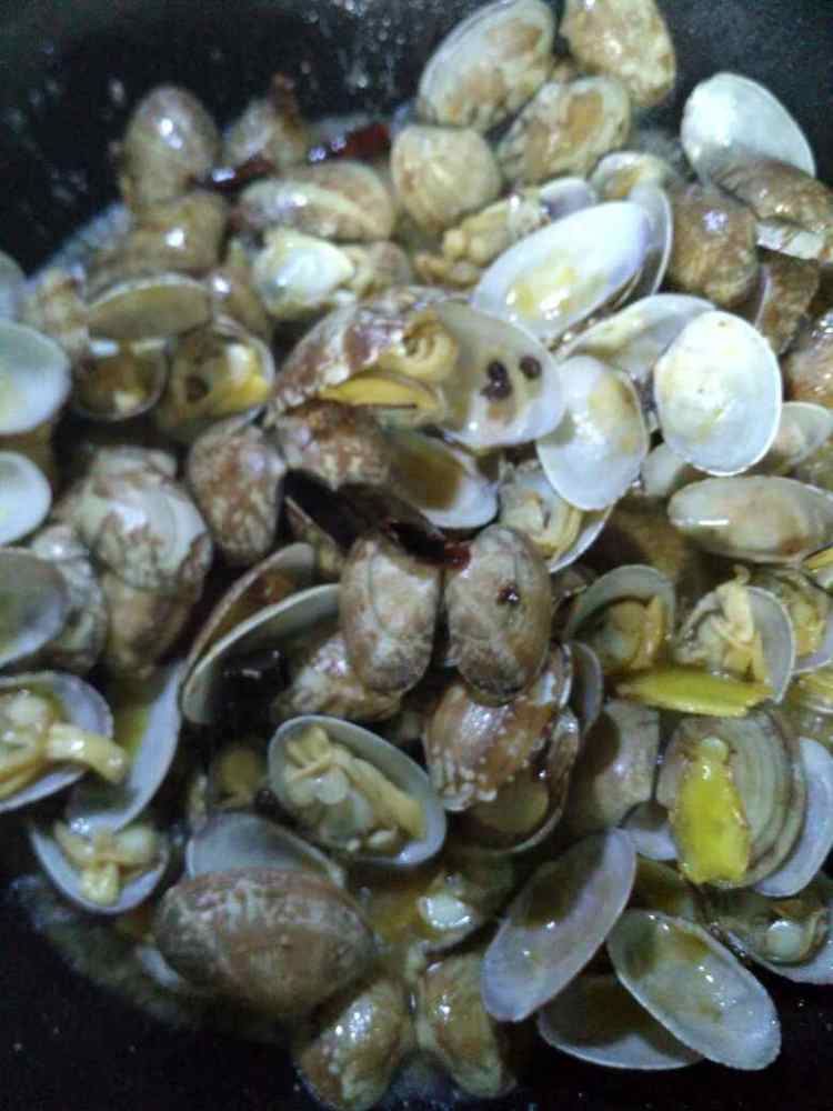 辣味花蛤步骤6