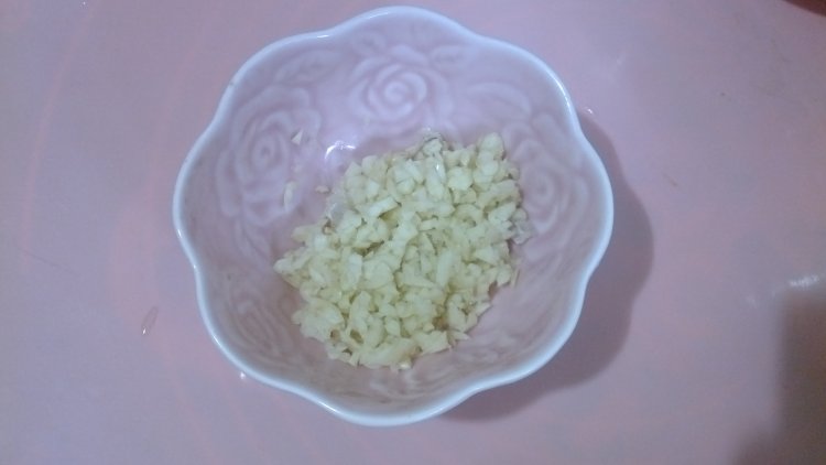 黄金蒜海鲜蒸粉丝#多步骤3