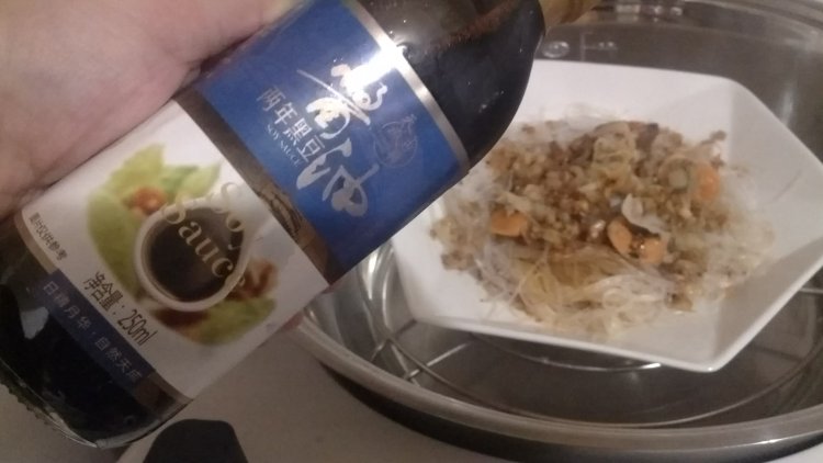 黄金蒜海鲜蒸粉丝#多步骤8
