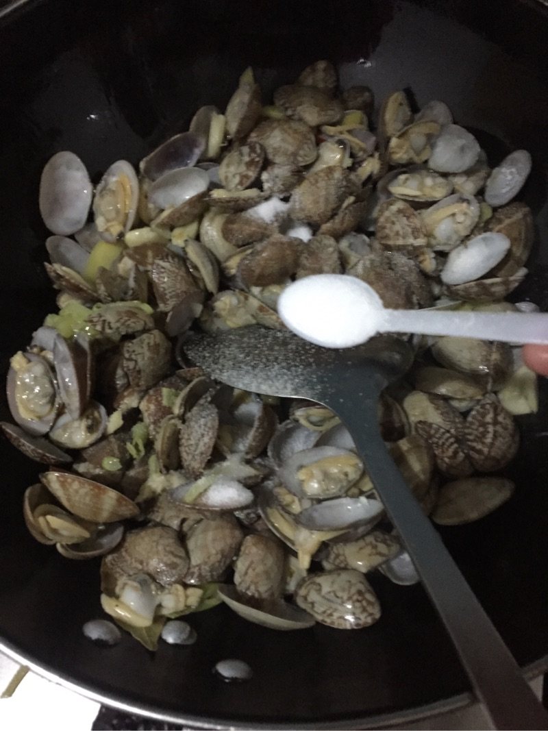 香辣花甲步骤8