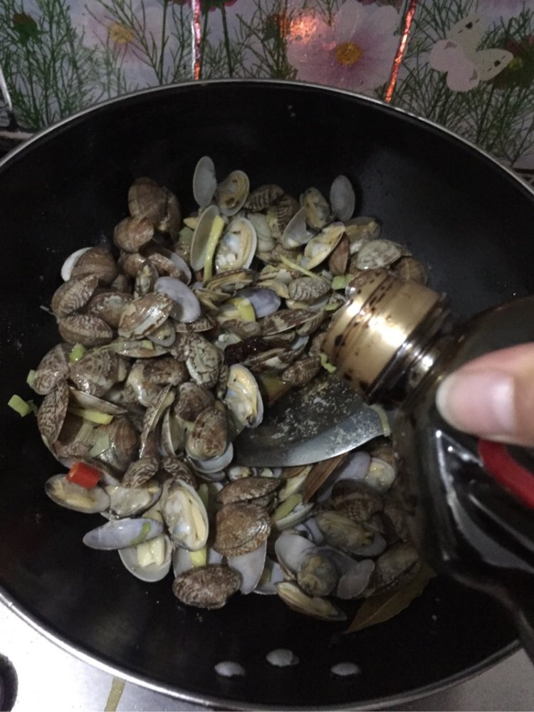 香辣花甲步骤9