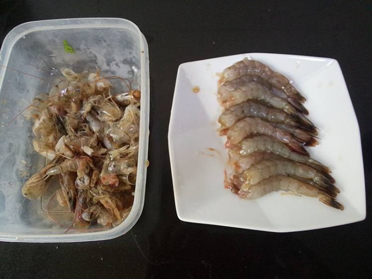鲜虾锅贴步骤5