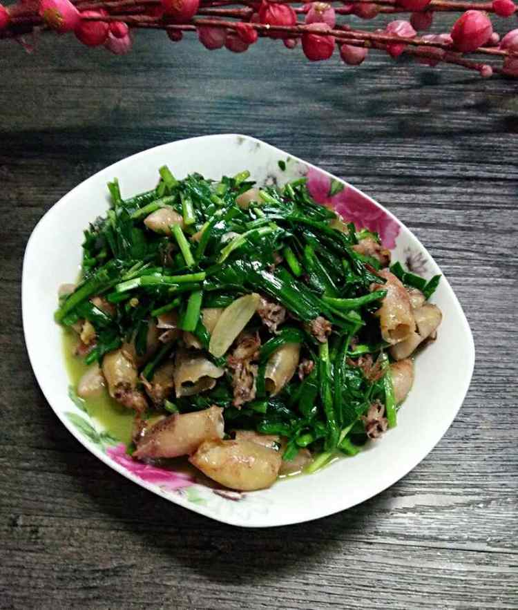 炒小墨鱼步骤8