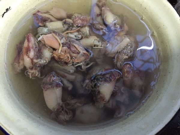 小鱿鱼干炒肉丝步骤2