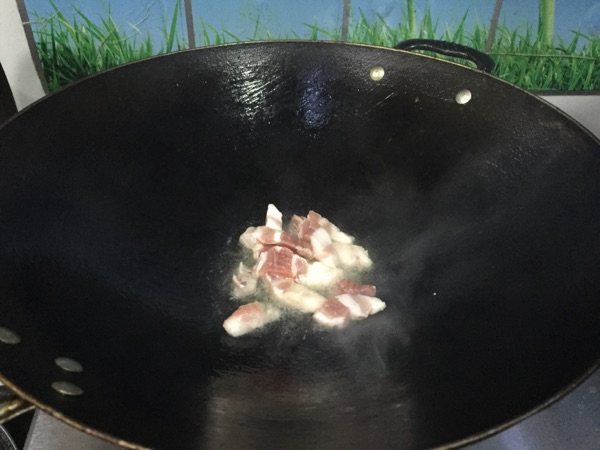 小鱿鱼干炒肉丝步骤5